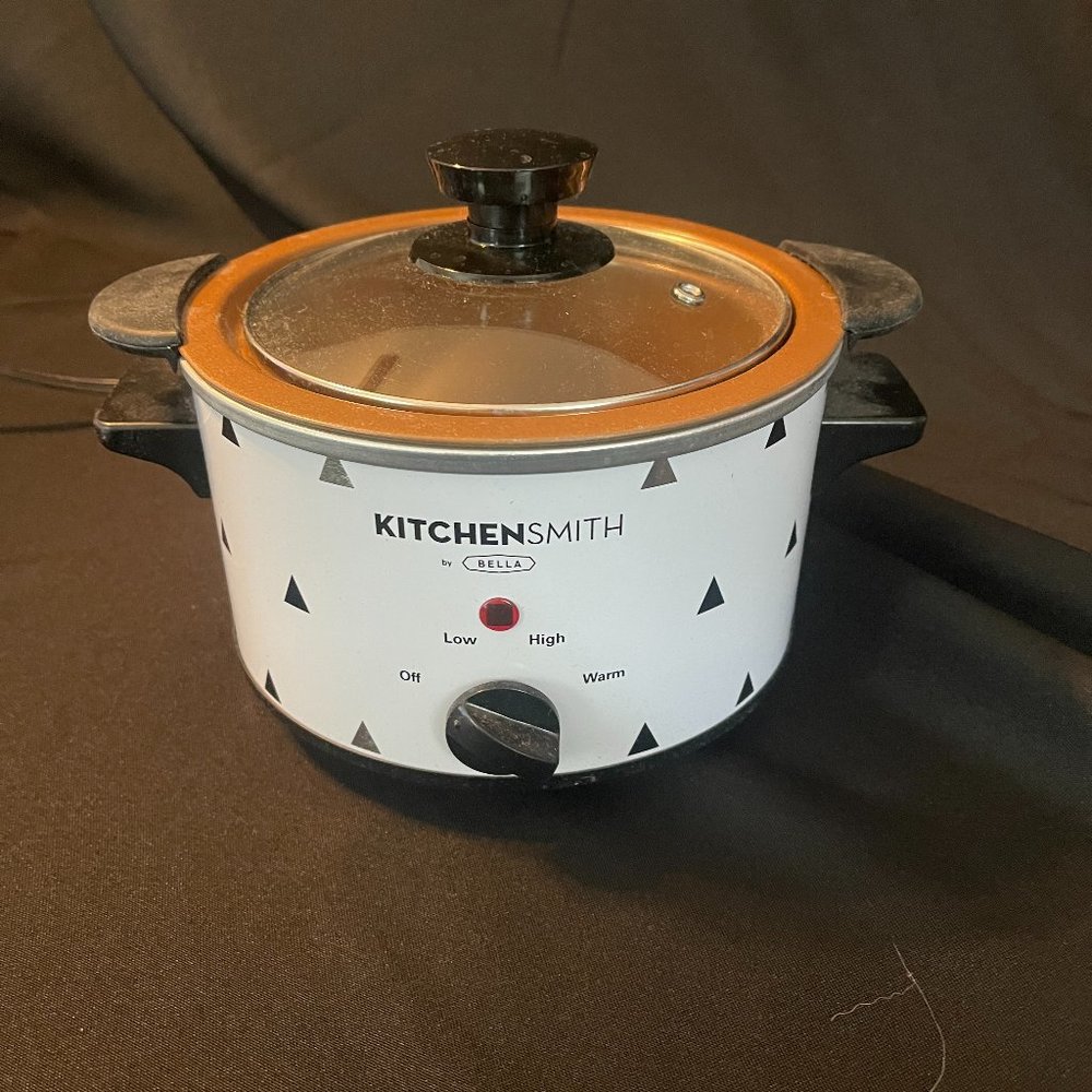 Bella 1.5 Qt Slow Cooker Crock Pot Used Once